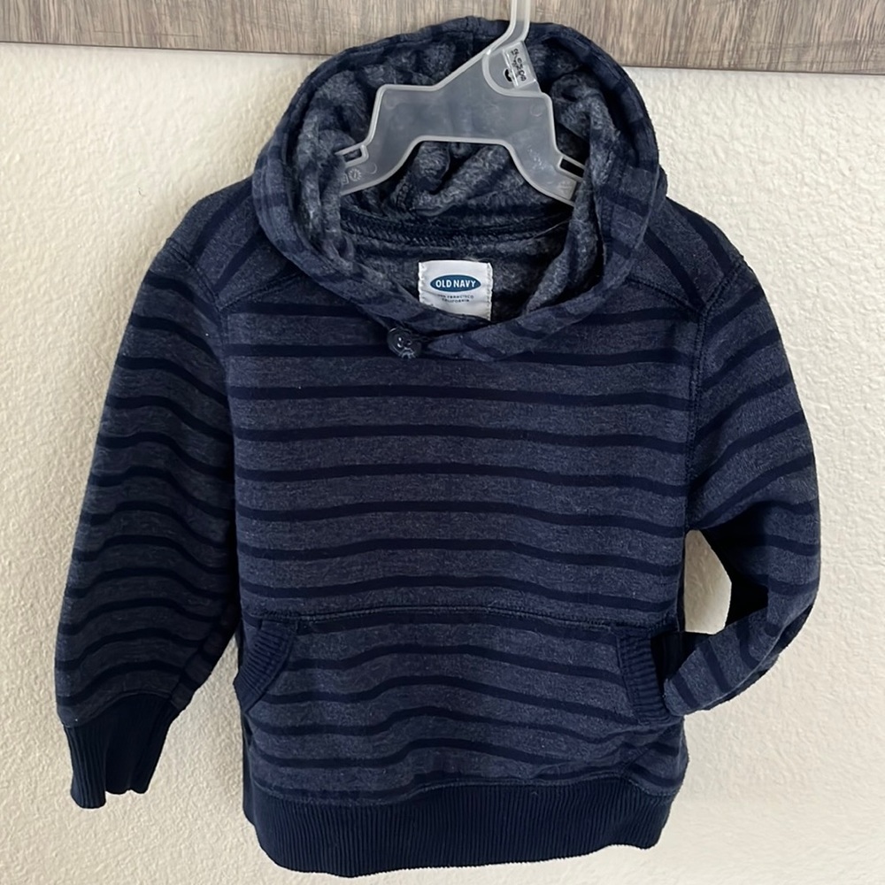 Sweater/Hoodie